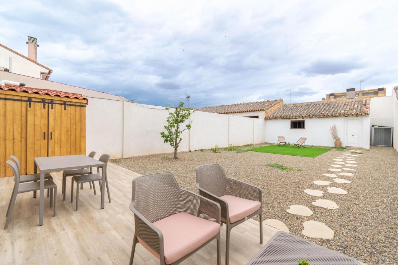 Casa Bardena Negra, Comodo Alojamiento Para Visitar Las Bardenas Y Sendaviva Fustinana Ngoại thất bức ảnh